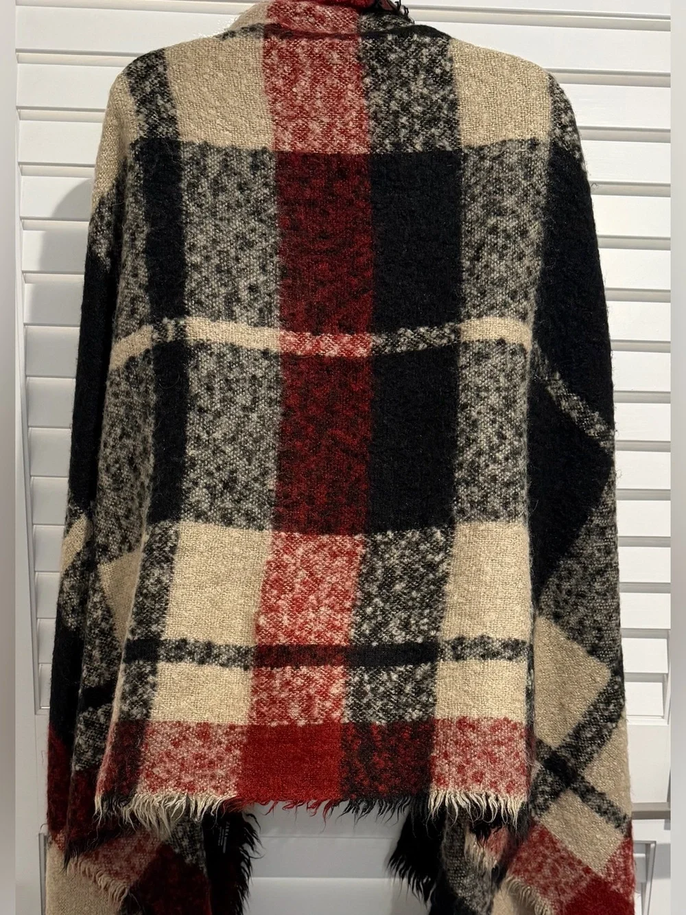 Zara Knit Throw Plaid Shawl Scarf.